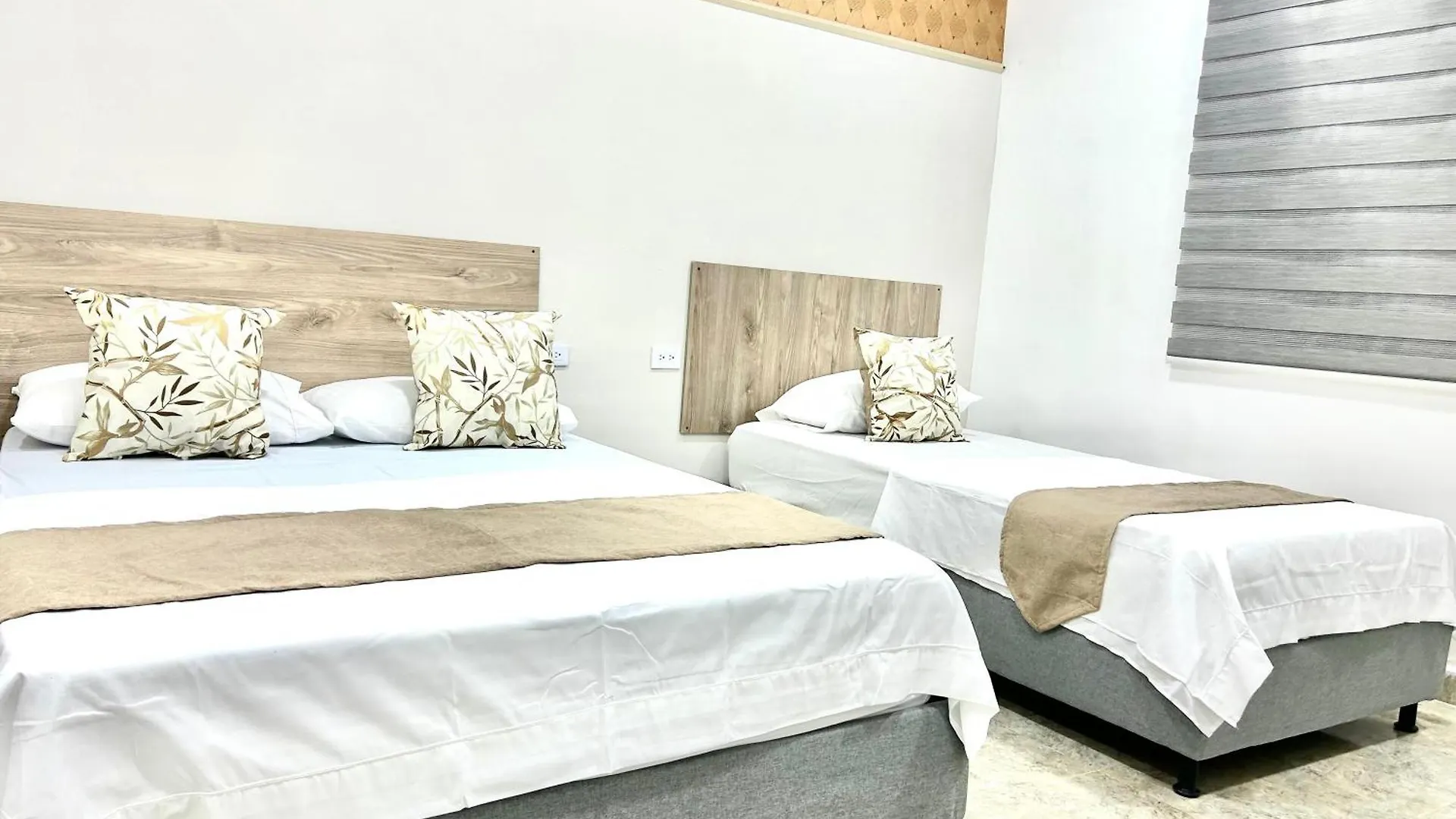 Hotel Santo Rio Santa Marta  0*, Santa Marta (Magdalena) Colombia